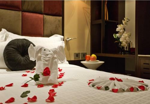 Red House Vip Apartmant Suites