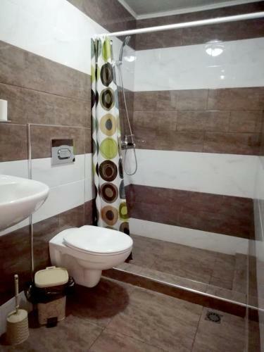 Hostal Diogrina Guest House