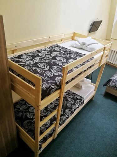 Lowcost Hotel Berison Kamala