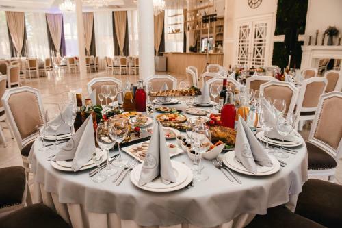 Hotel Weekend Country Club