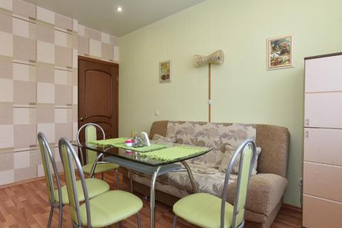 Apart-hotel Domashny Uyut On Sheinkmana 90