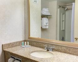 Hotel Comfort Inn And Suites