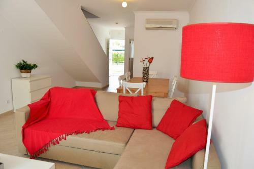 Eden Villas Red