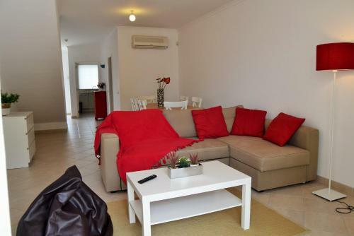 Eden Villas Red