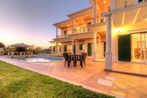 Villa Viva Gal�