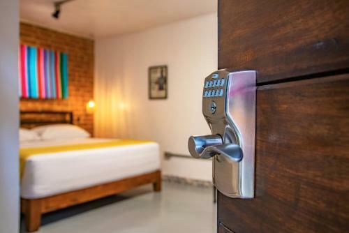 Hostal Pi�ata Pv Gay Hotel