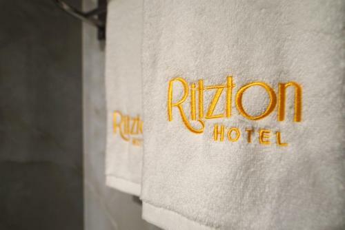 Ritzton Hotel