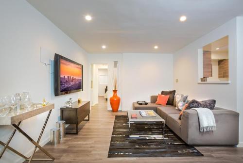 Melrose Apartment # 18