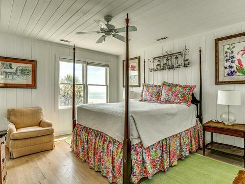 #2000 Arthur/oxner Holiday Home