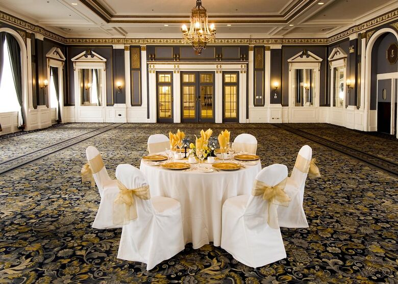 Hotel Delta Bessborough