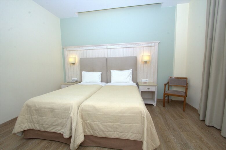 Art Hotel Debono