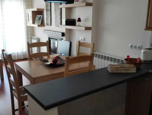 Apartamentos Valle De Tena - Las Margas Golf