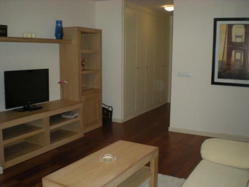 Apartamentos Valle De Tena - Las Margas Golf