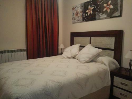 Apartamentos Valle De Tena - Las Margas Golf