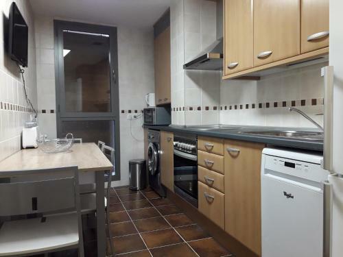Apartamentos Valle De Tena - Las Margas Golf