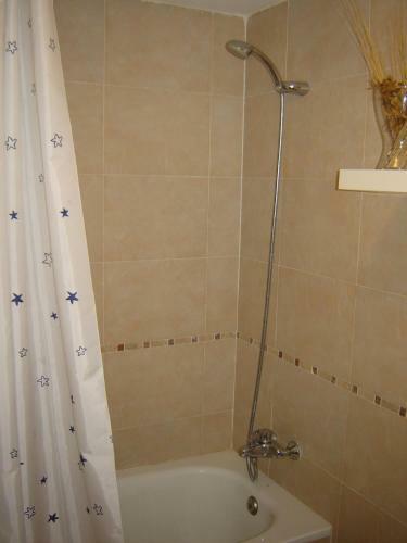 Apartamentos Valle De Tena - Las Margas Golf