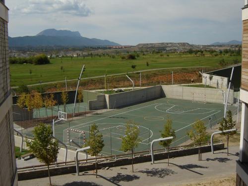 Apartamentos Valle De Tena - Las Margas Golf