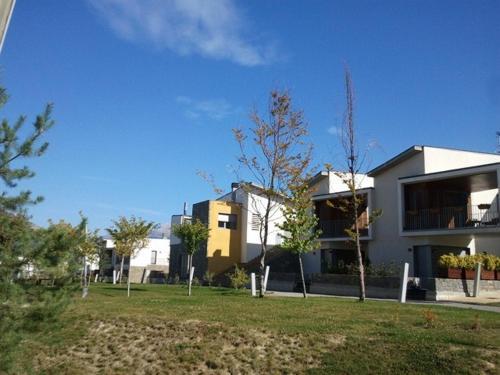 Apartamentos Valle De Tena - Las Margas Golf