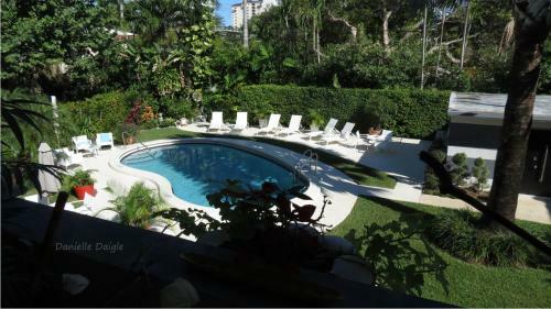 Beach Ridge Apartment