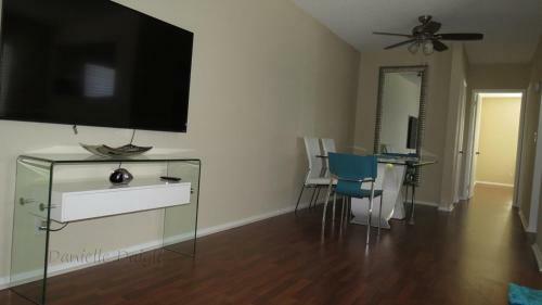 Beach Ridge Apartment