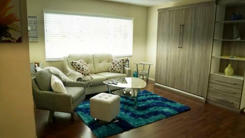 Beach Ridge Apartment