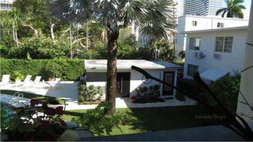 Beach Ridge Apartment