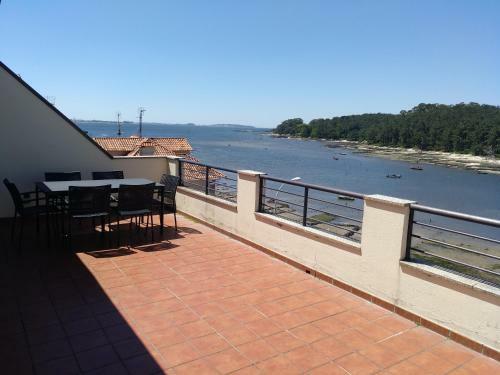 Apartamento Apto. Con Terraza Y Vistas Al Mar