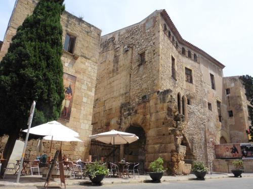 Acogedor Apartamento En El Corazon Medieval De Tarragona