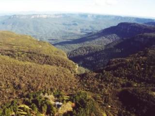 The Falls Mountain Retreat