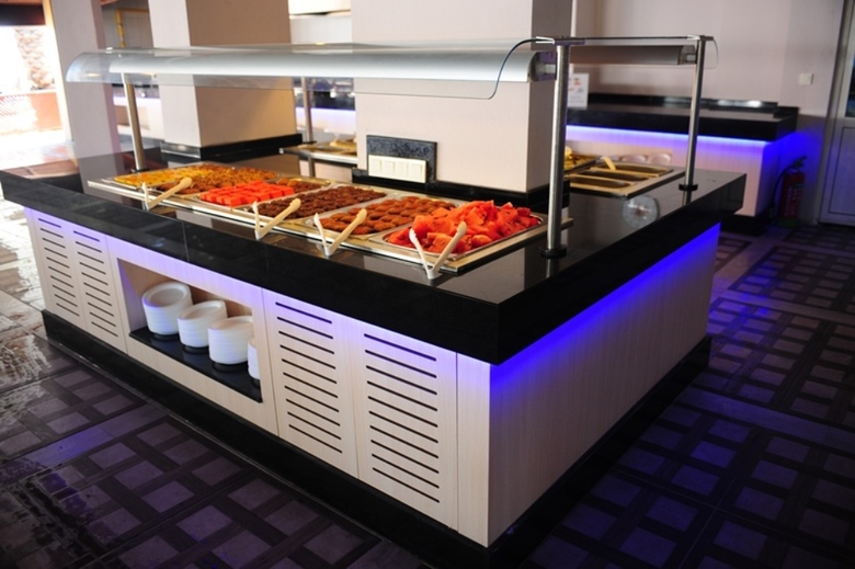 Hotel Holiday Park Resort