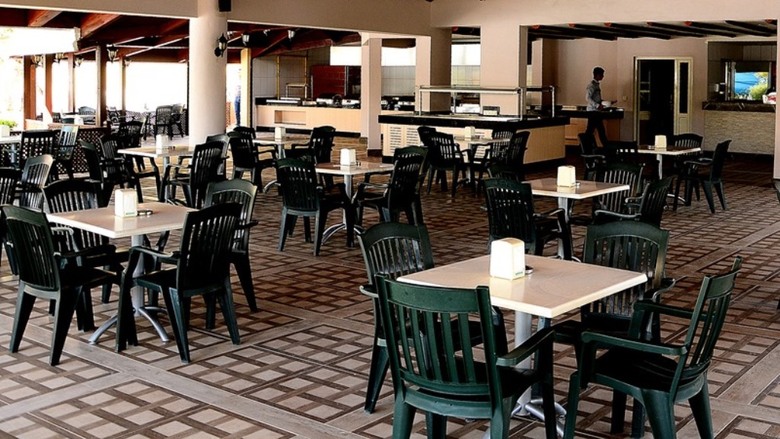 Hotel Holiday Park Resort