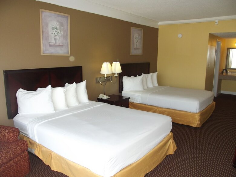 Magnuson Hotel Convention Center