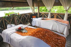 Hotel Galley Bay Resort & Spa