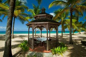 Hotel Galley Bay Resort & Spa