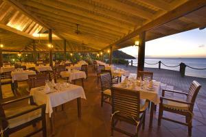 Hotel Galley Bay Resort & Spa
