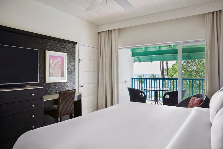 Hotel Crystal Cove