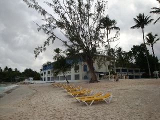 Hotel Discovery Bay (vista Al Jard�n)