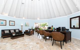 Hotel Almond Beach Club & Spa