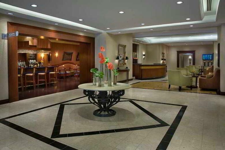 Hotel Toronto Marriott Bloor Yorkville