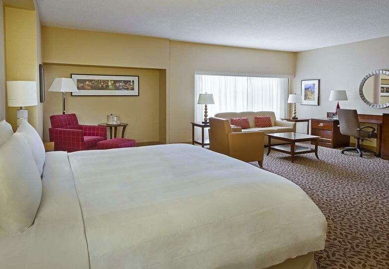 Hotel Toronto Marriott Bloor Yorkville