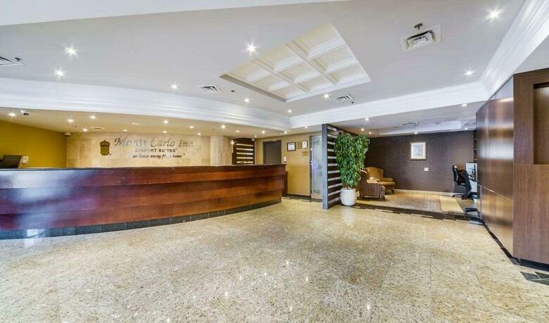Hotel Monte Carlo Inn Airport Suites