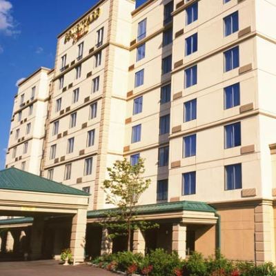 Hotel Courtyard By Marriott Toronto Airport