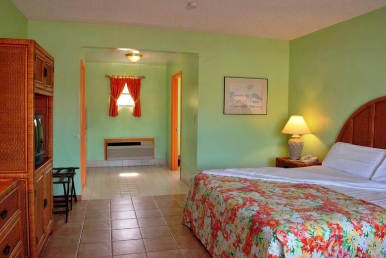 Hotel Sunrise Resort And Marina