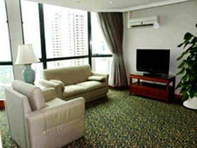 Hotel Bishop Lei International
