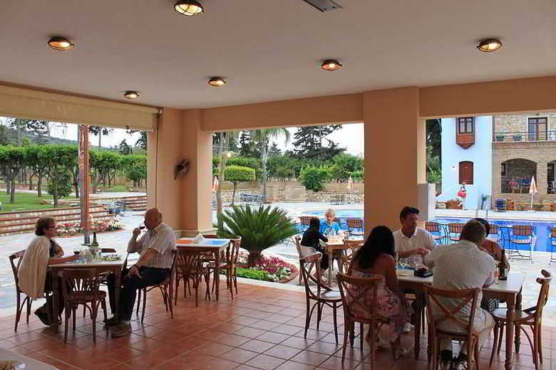 Omega Platanias Hotel Village