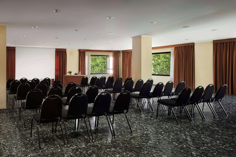 Hotel NH Ciudad De Cuenca