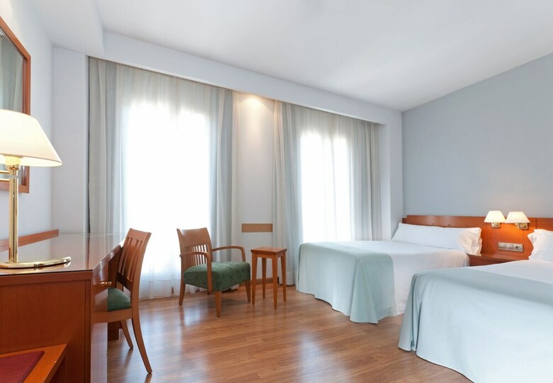 Hotel Sercotel Alcal� 611