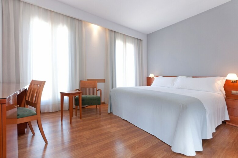Hotel Sercotel Alcal� 611