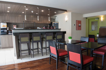 Hotel Comfort Inn (newmarket)