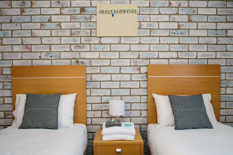 Hotel B.w Heritage Motor Inn